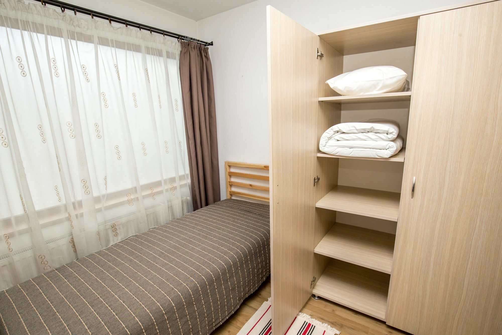 Vatra Accommodation Бухарест Экстерьер фото